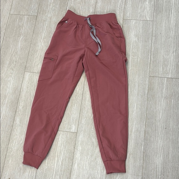 NWT Figs Zamora Jogger Scrub High Waist Pants in Mauve size XS R - Picture 3 of 14